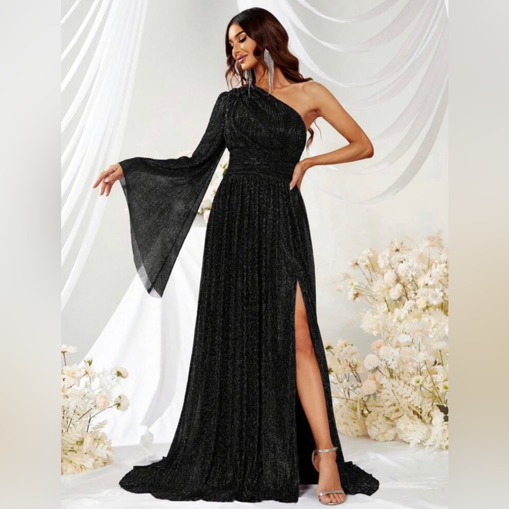 One Shoulder Split Thigh Formal Dress